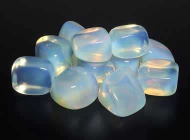 pietra opalite opalina prezzo significato e proprietà in cristalloterapia.